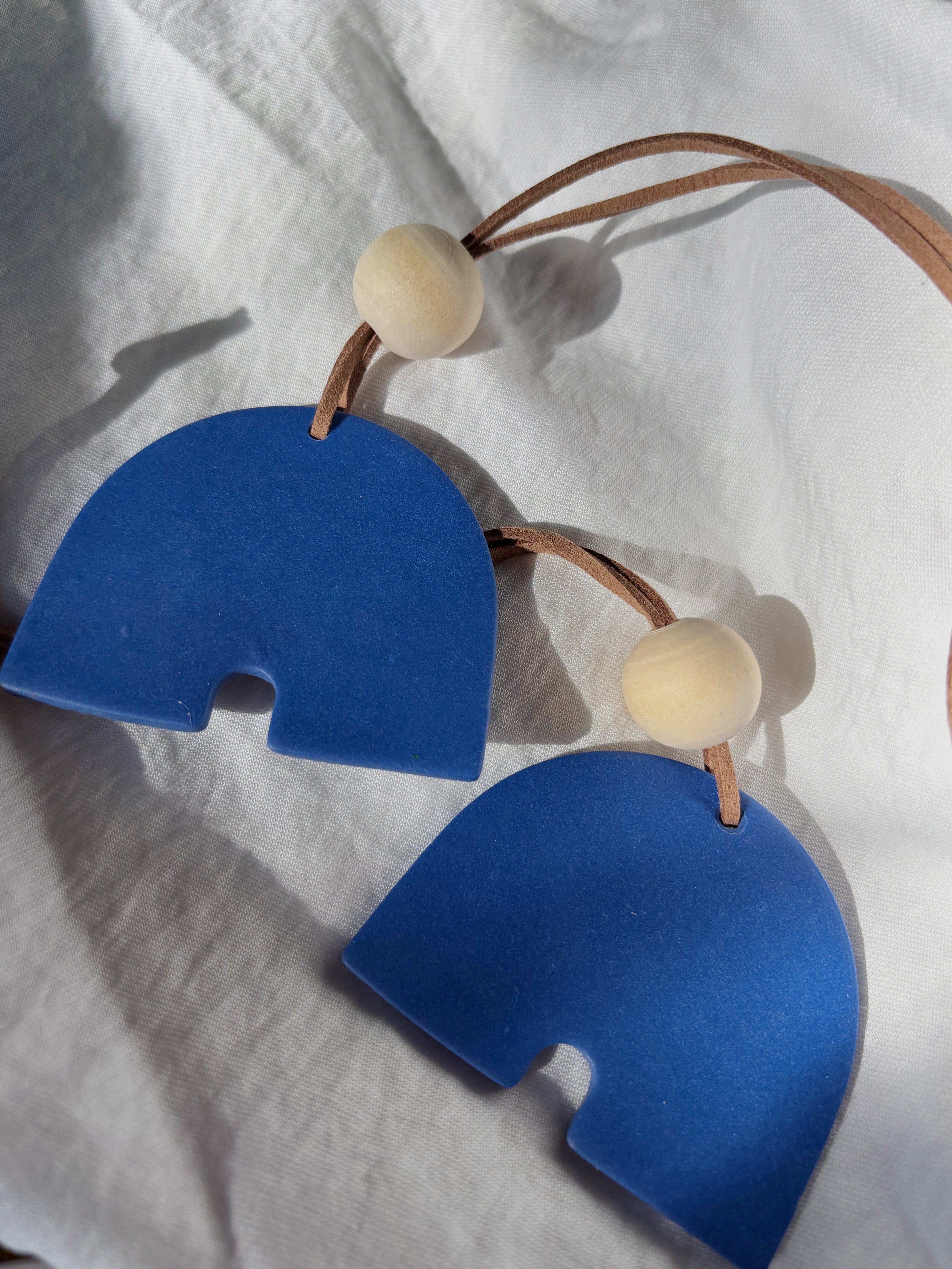 Blue Arch Car Diffuser