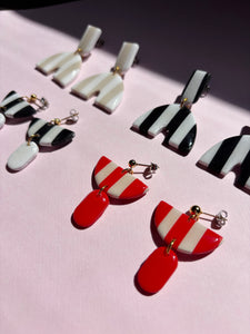 Neutral Striped Arch