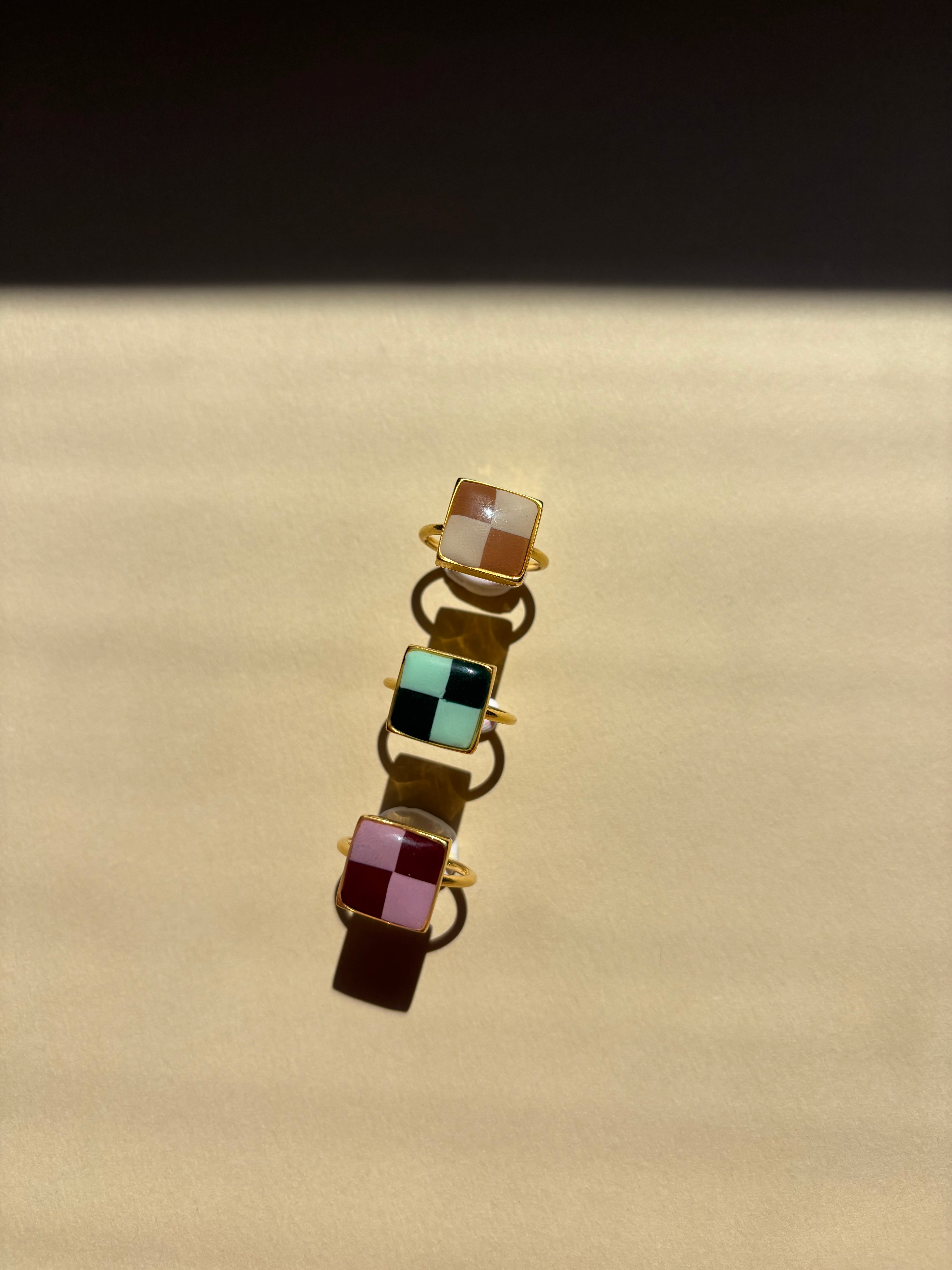 Checkered Ring