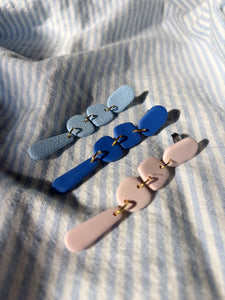 Pebble Dangle