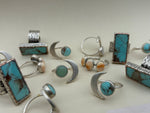 Load image into Gallery viewer, Hammered Silver Ring: Turquoise
