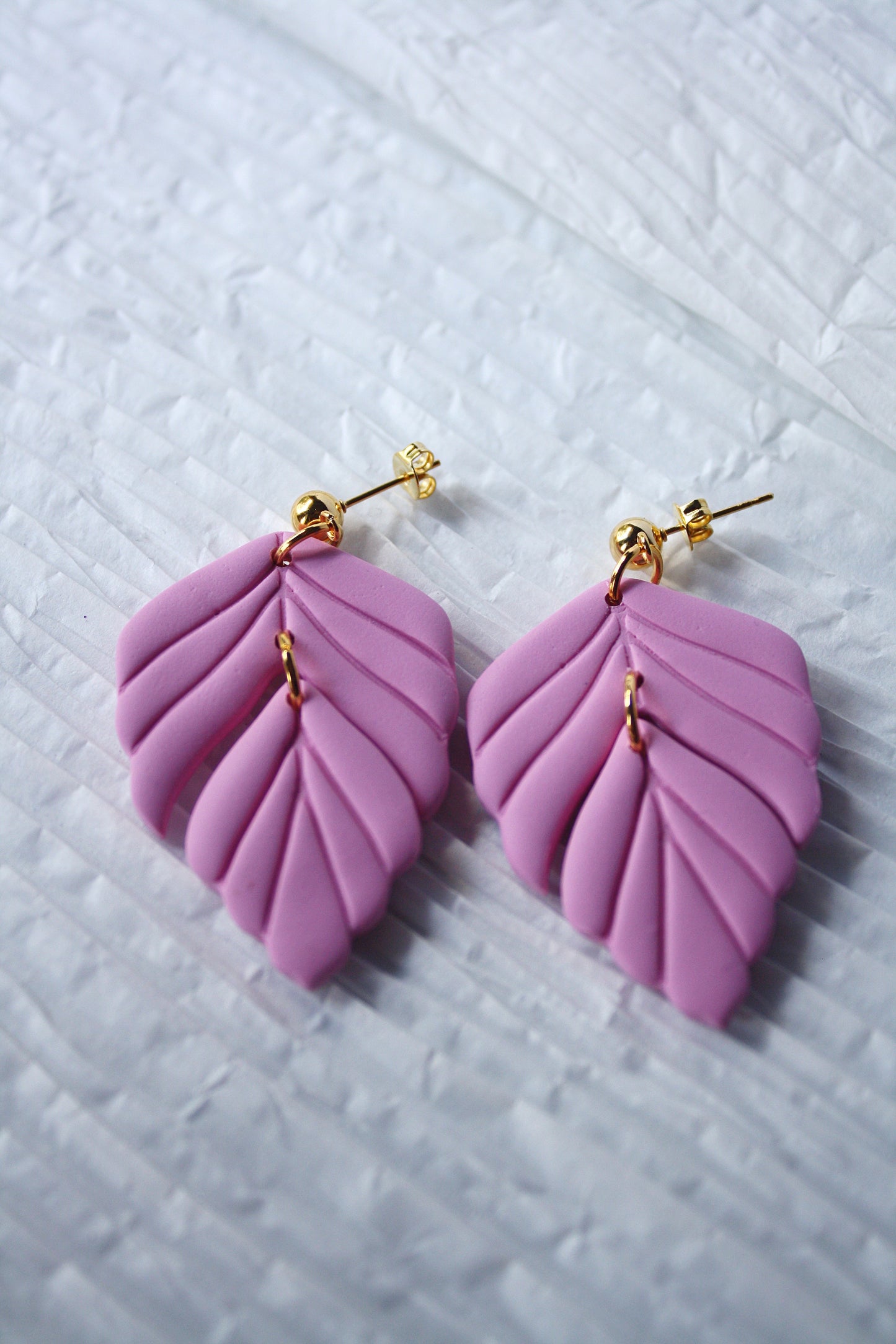 Formal Clay Scalloped Earring